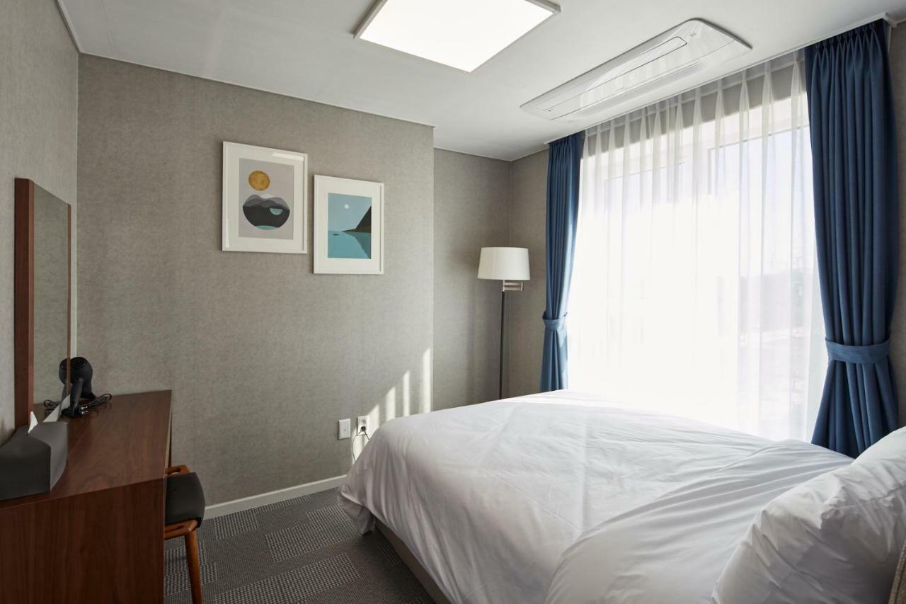Hotel Sm Incheon Airport Экстерьер фото