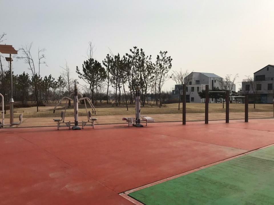 Hotel Sm Incheon Airport Экстерьер фото