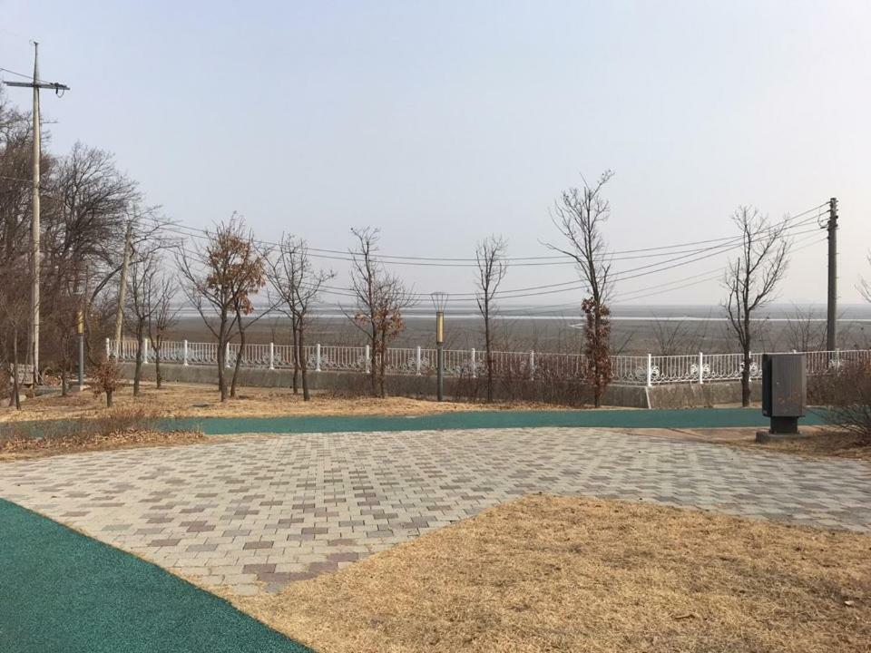 Hotel Sm Incheon Airport Экстерьер фото